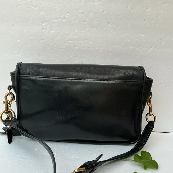Vintage Coach Convertible Crossbody Bag - Picture 2 of 8